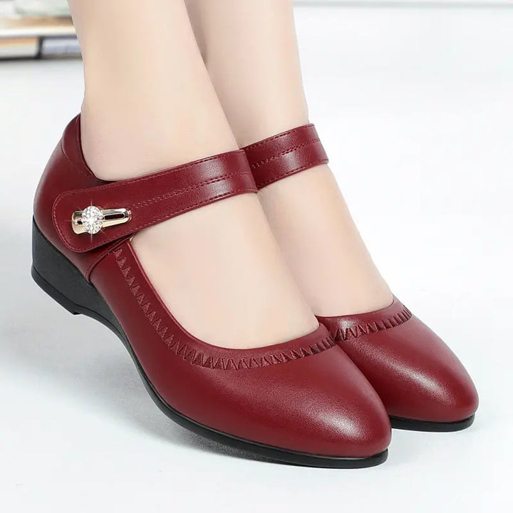 Women’s Elegant Mid Heel Comfort Pumps