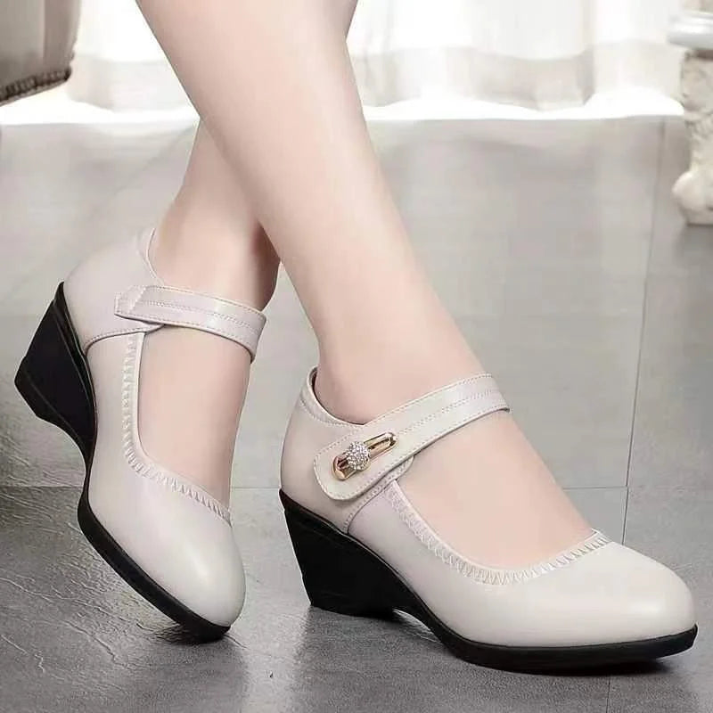 Women’s Elegant Mid Heel Comfort Pumps