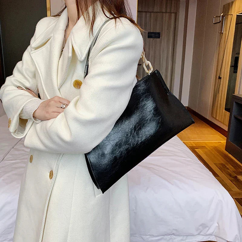 Women’s Soft Large Capacity Shoulder Bag