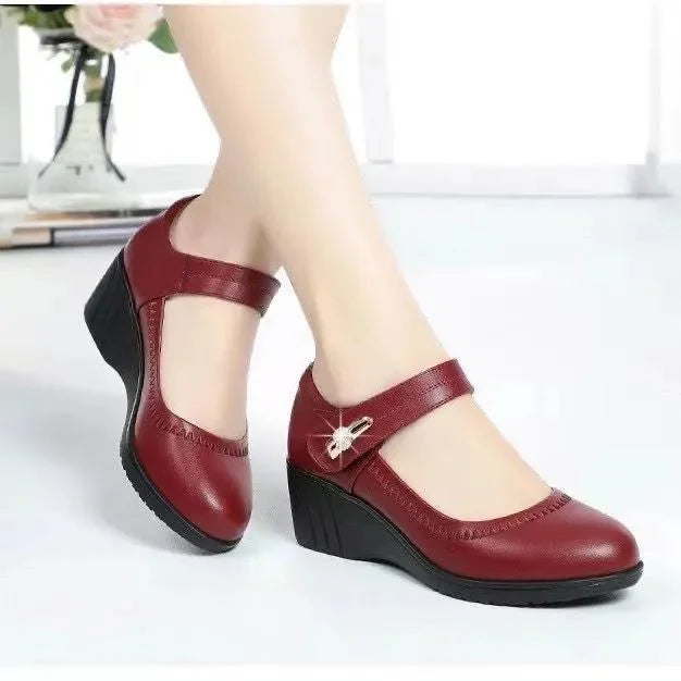 Women’s Elegant Mid Heel Comfort Pumps